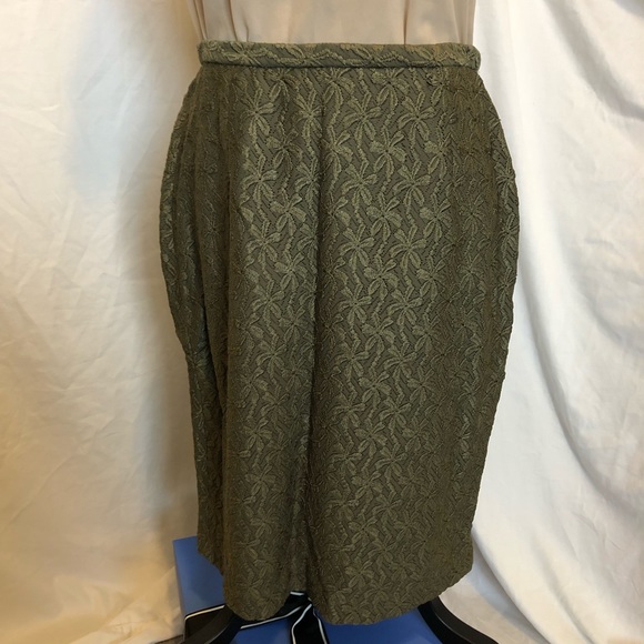 g elements khaki Green textured skirt - Picture 3 of 7